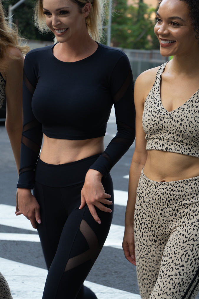 womens-long-sleeve-crop-top